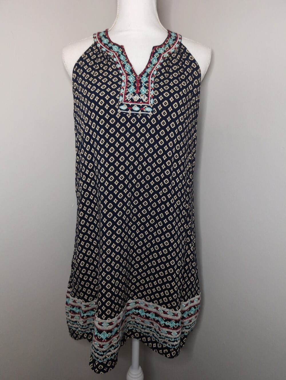 THML Boho Dress Medium Embroidered Neckline Shift Tribal Print